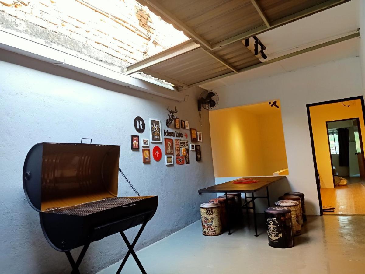 Cozy Homestay With Karaoke System & Pool Table Kuala Lumpur Exteriör bild
