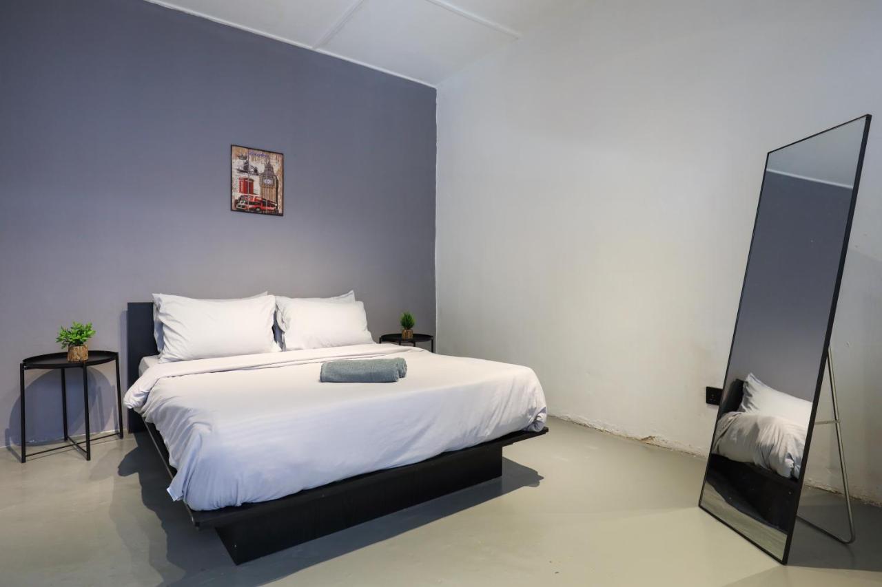 Cozy Homestay With Karaoke System & Pool Table Kuala Lumpur Exteriör bild