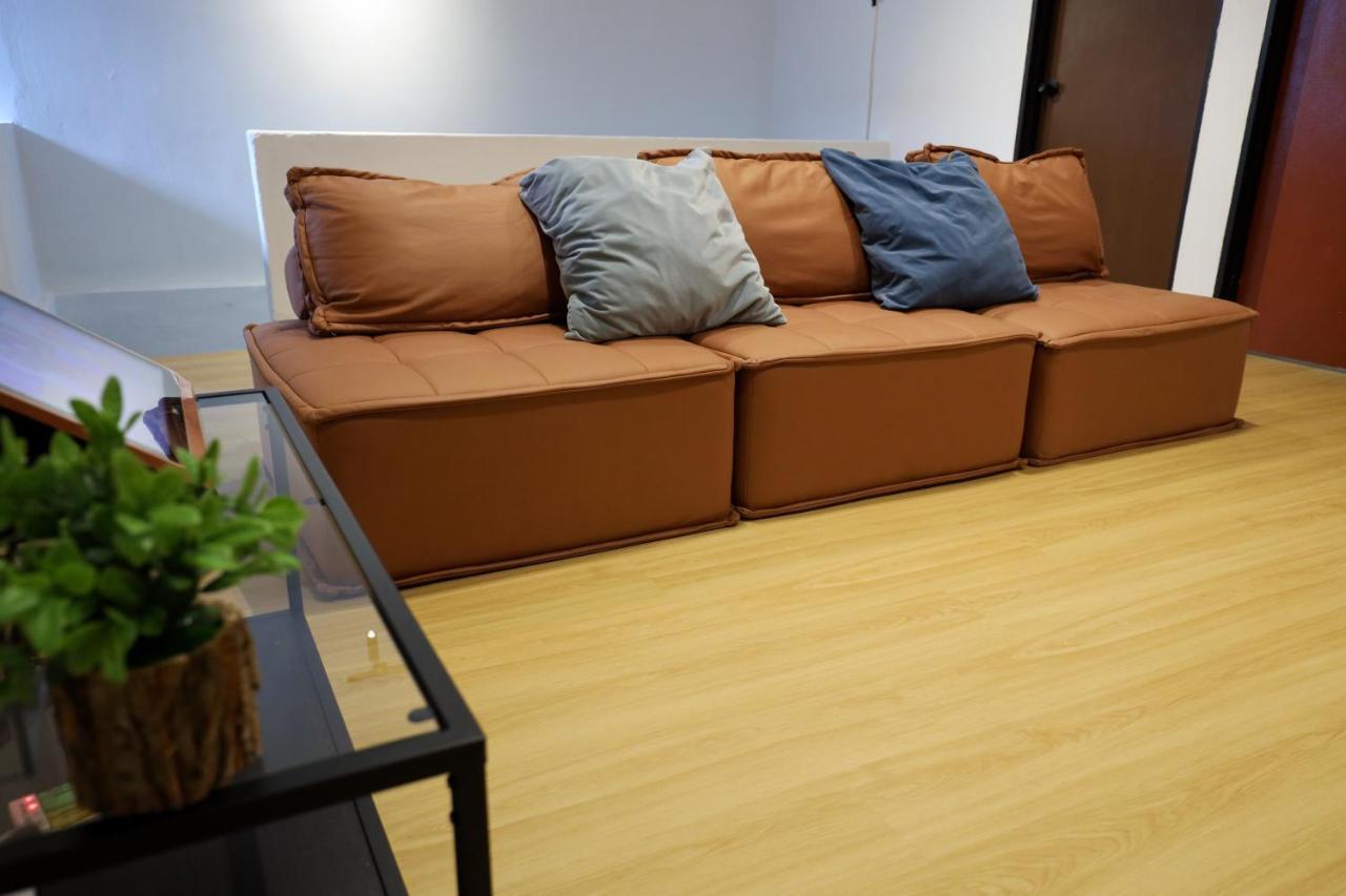 Cozy Homestay With Karaoke System & Pool Table Kuala Lumpur Exteriör bild